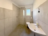Badezimmer EG