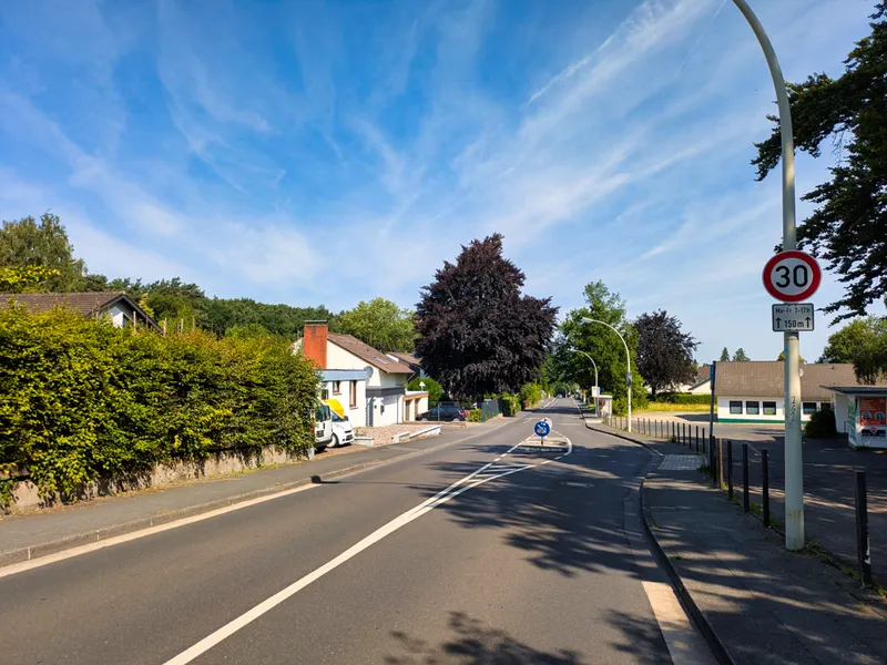 Straßenansicht
