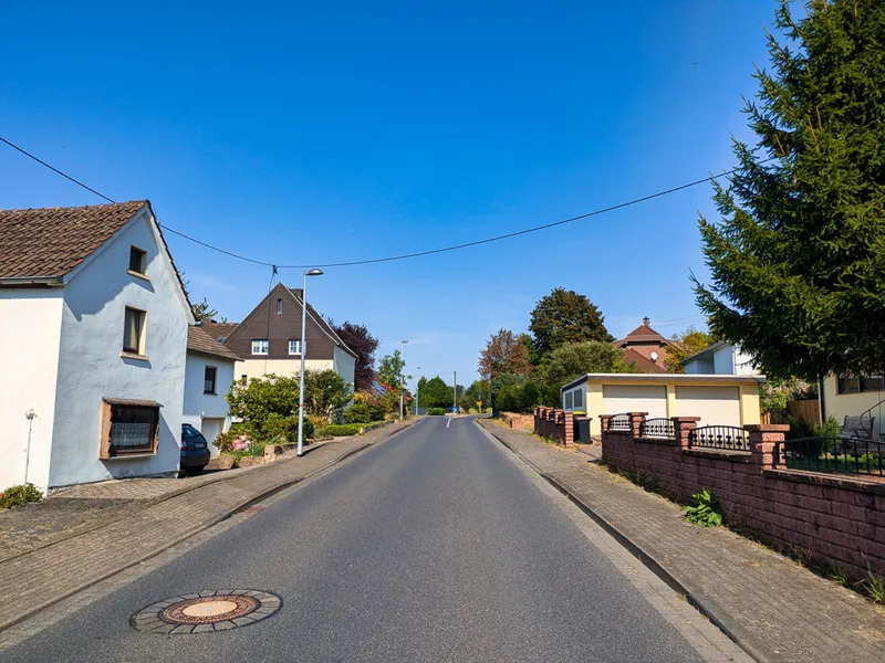 Straßenansicht