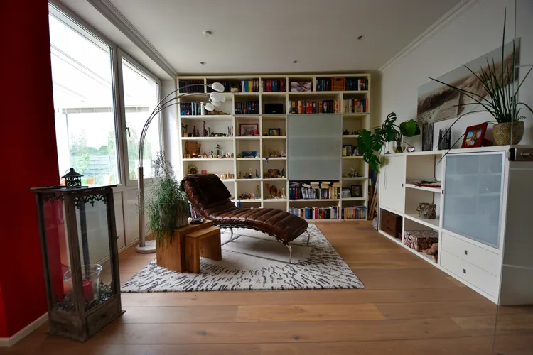 Modernes, sehr gepflegtes EFH mit 2 Bädern, Einbauküche, Wintergarten, Sonnenterrasse und Garten! - Photo 2