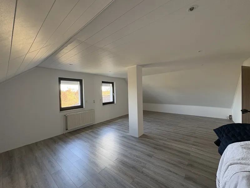 1. OG Hobbyraum Kinderzimmer a