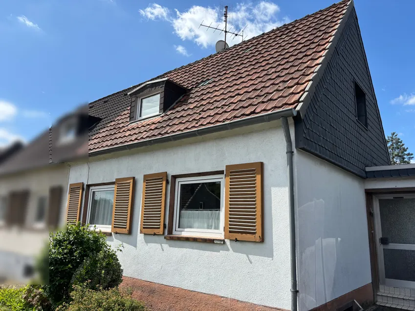 Straßenansicht