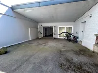 Wohnen und Arbeiten unter einem Dach  Charmantes Haus mit Gewerbefläche in MG-Windberg