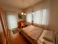 Großzügige 2-Zimmer-Wohnung mit umlaufenden Balkon, Terasse  und  mordernisiertem Bad