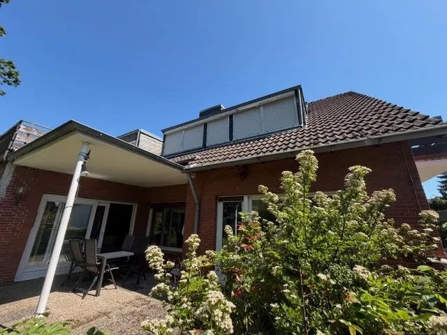 Freistehendes Einfamilienhaus mit Einliegerwohnung in Top Lage Mönchengladbach-Haiderfeld