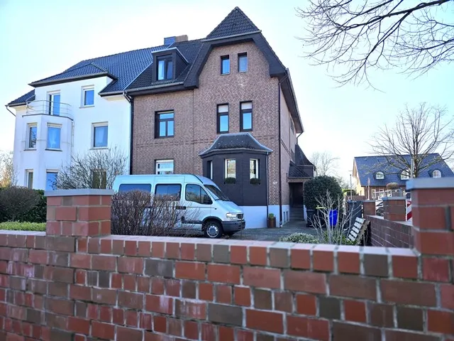 3- Familienhaus, halbfreistehend Mönchengladbach Windberg