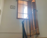 Treppenhaus mit Tageslichteinfall