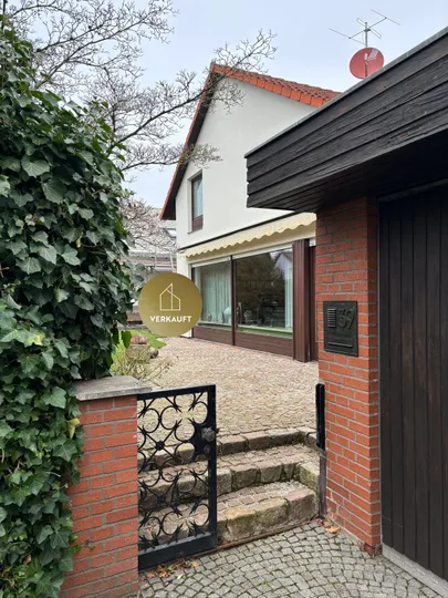 Jetzt neu: Haus zum Kauf in Feucht