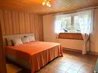 Schlafzimmer im Untergeschoss