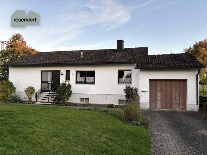 Jetzt neu: Haus zum Kauf in Freystadt