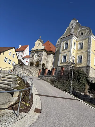 Jetzt neu: Haus zum Kauf in Parsberg