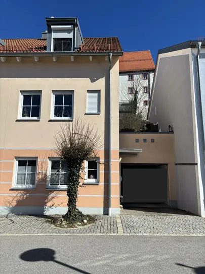 Jetzt neu: Haus zum Kauf in Parsberg