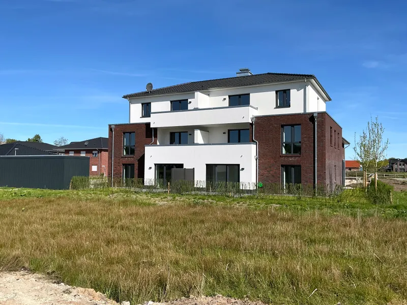 Neubau – Wundersch&ouml;ne Wohnung im 1. OG in einem exklusiven Mehrfamilienhaus mit 6 WE