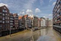 Gebäudeansicht Fleetseite