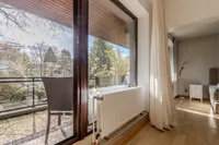 Blick Balkon + Schlafzimmer