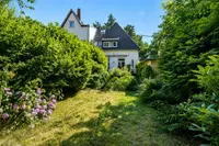 Gebäudeansicht Gartenseite