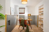 Arbeitszimmer