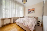 EG Schlafzimmer