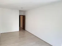 Zimmer 4