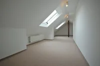 Studioraum im Spitzboden 1