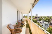 umlaufender Balkon