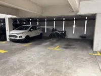 Tiefgaragenstellplatz
