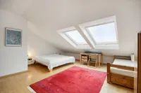 Dachgeschoss großer Raum