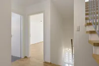 Flur OG Vorderhaus