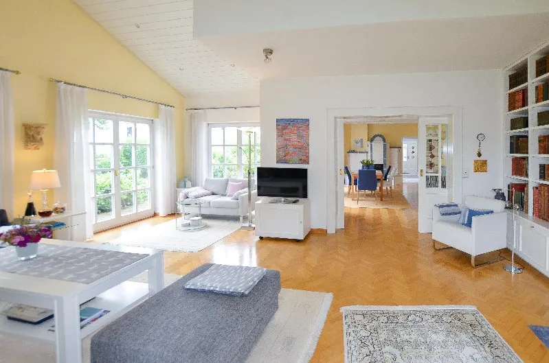 Wohnzimmer mit Leseecke