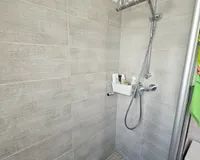 moderne Dusche