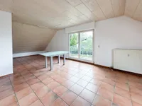 Gepflegtes 2 Familienhaus + Appartement mit  Garten und Pool in Bad Honnef - Höhenlage!