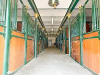 Luxuriöse Stallgasse