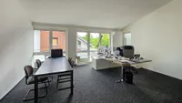 Bürohaus 1 - Räumlichkeiten im OG