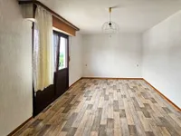 Zimmer mit Balkon