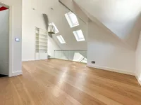 Außergewöhnliche Penthousewohnung auf 2 Ebenen + großer Dachterrasse - Hennef! für 2 max 3 Personen
