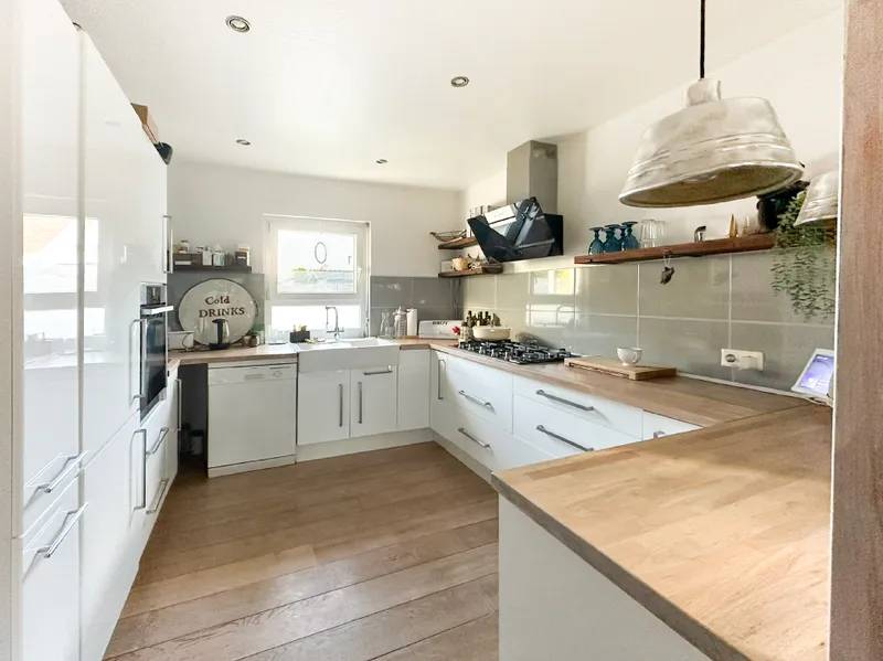  offen zum Essbereich (hinzuerwerbbar)