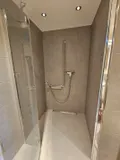 mod. Duschbad im UG
