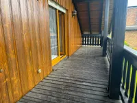 Überdachter Balkon