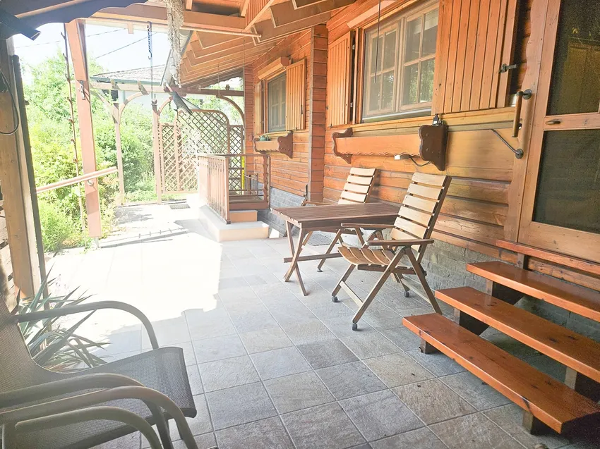 Überdachte Terrasse