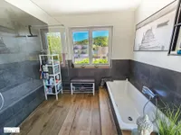 Wannen-/Duschbad