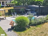 Wellnessbereich mit Pool