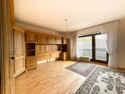 Schlafzimmer mit Balkon