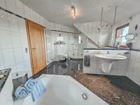 Badezimmer OG