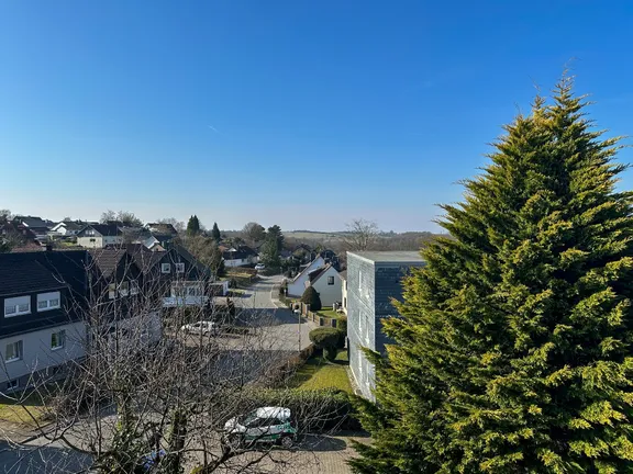 traumhafte Fernsicht vom Balkon
