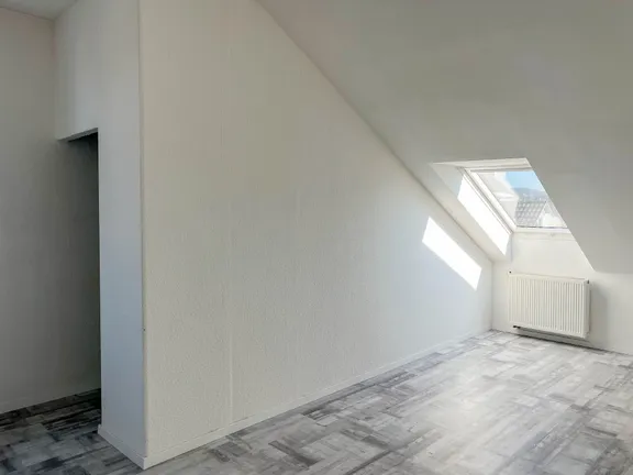 Schlafzimmer mit Ankleidebereich