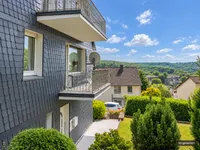 Hausansicht mit Weitblick