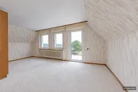 Schlafzimmer mit Grünblick