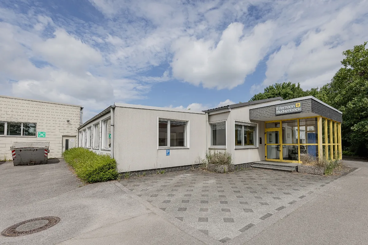 Eingangsbereich mit Empfang