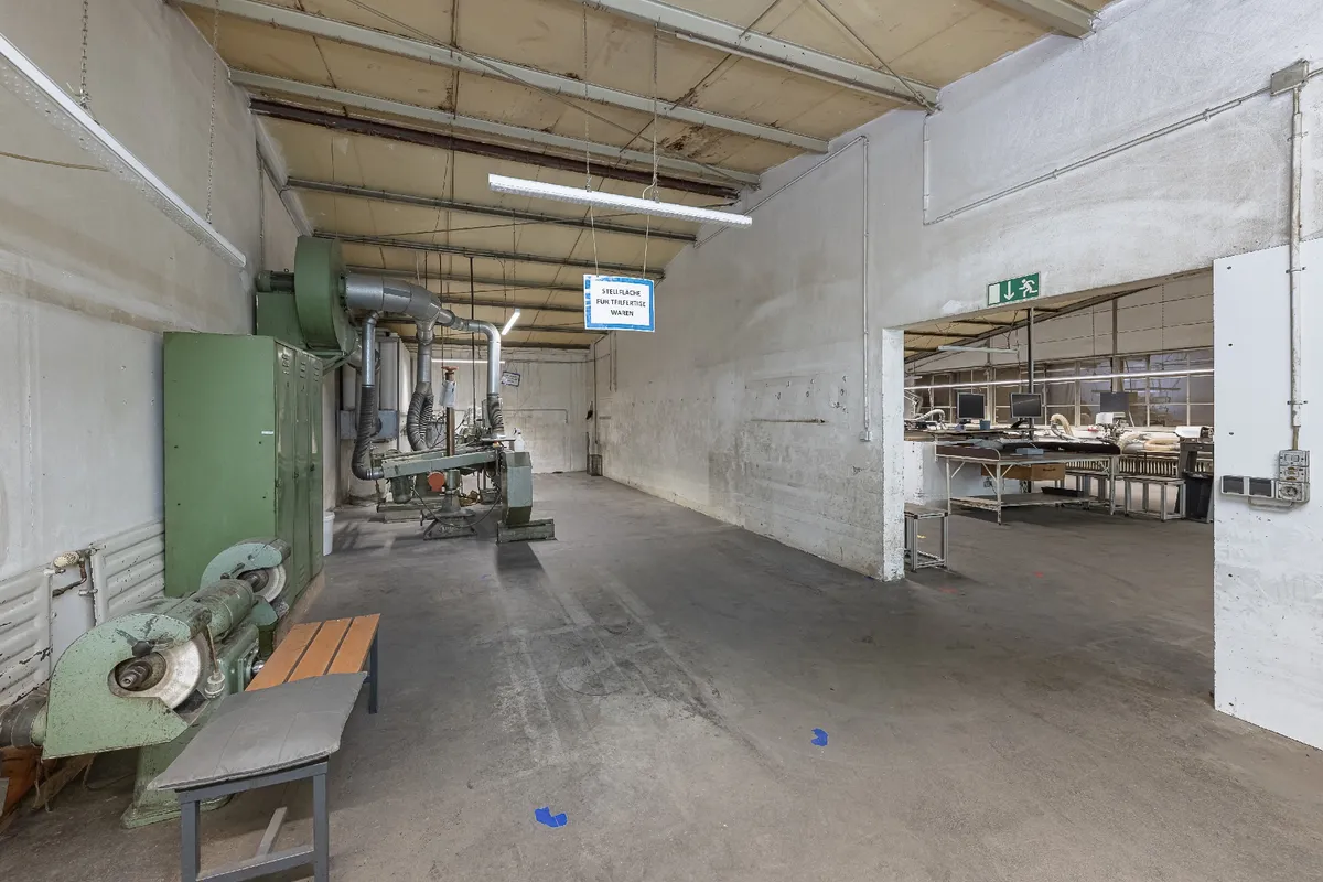 Fertigungshalle