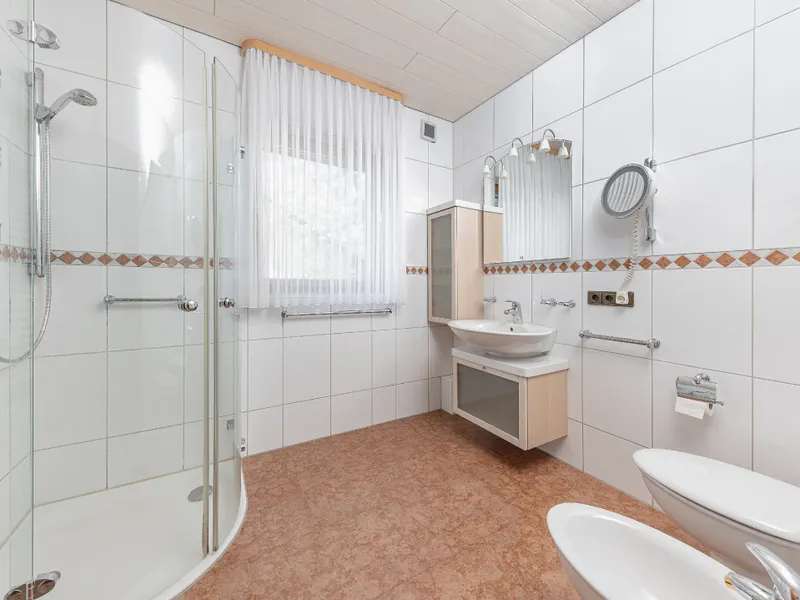 Duschbad mit Tageslicht